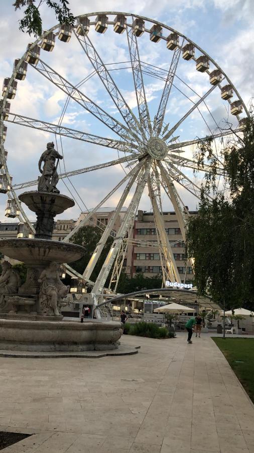 Corso * Budapest